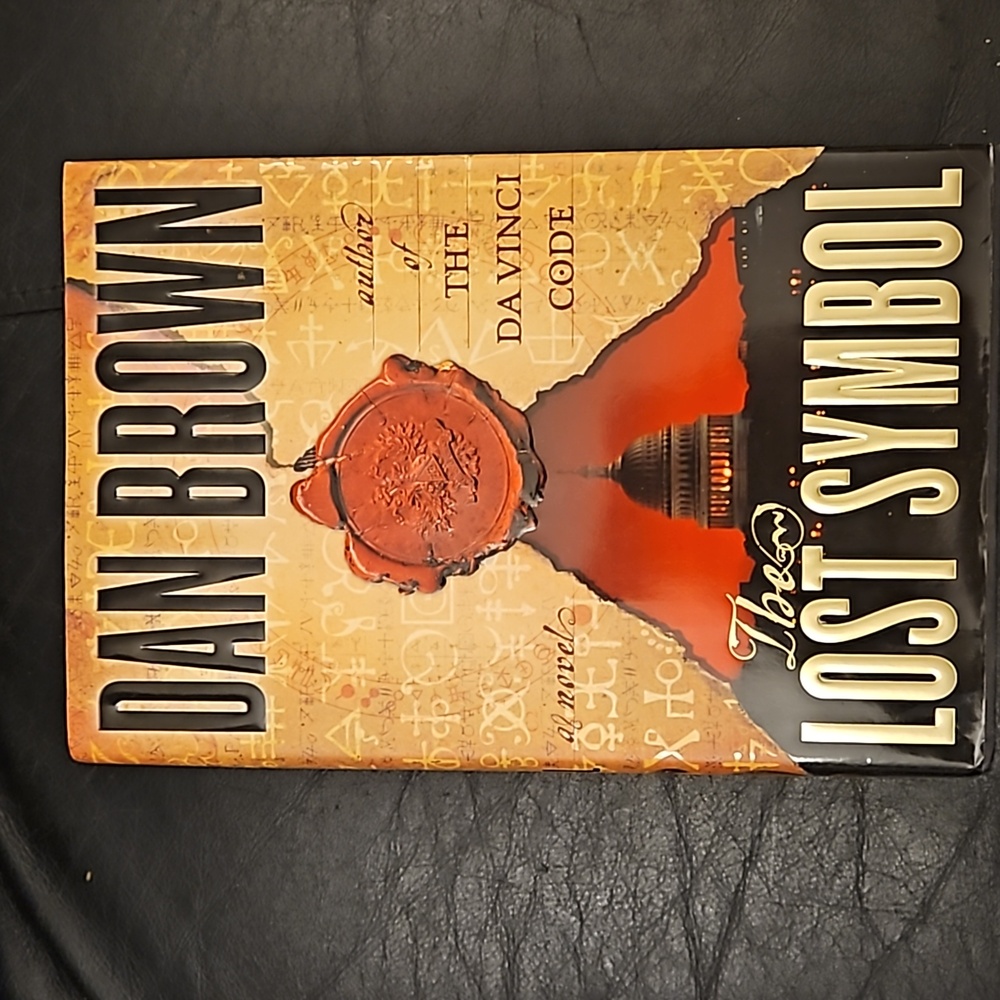 Hardcover The Lost Symbol by Dan Brown